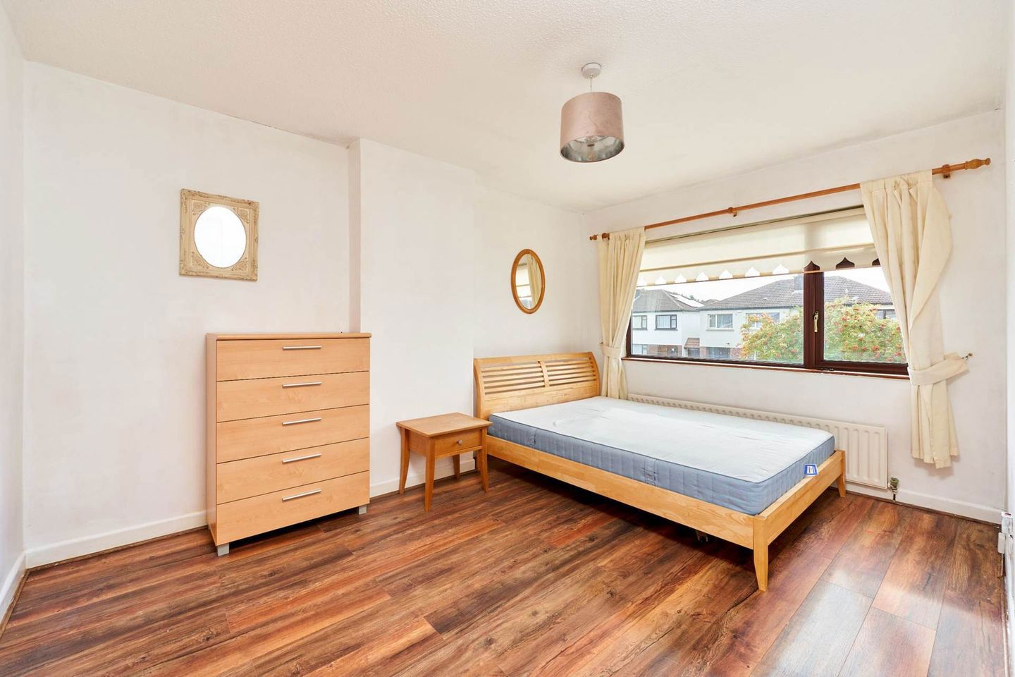 31 Castleknock Crescent, Castleknock, Dublin 15 14