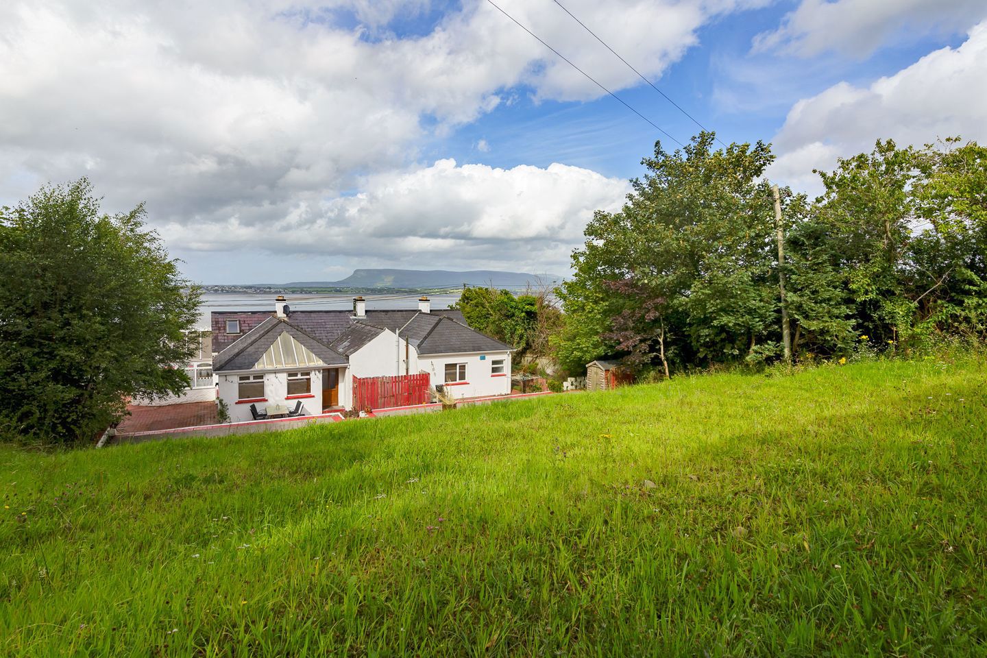 Tully, Strandhill Road, Strandhill, Co. Sligo, F91Y194 47