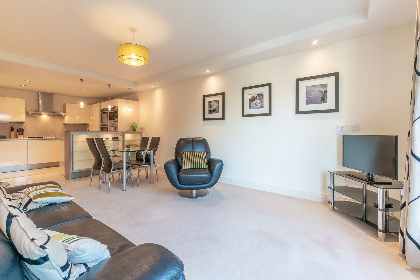 13 Shrewsbury Square, Sandymount Avenue, Ballsbridge, Dublin 4, D04KC43 12