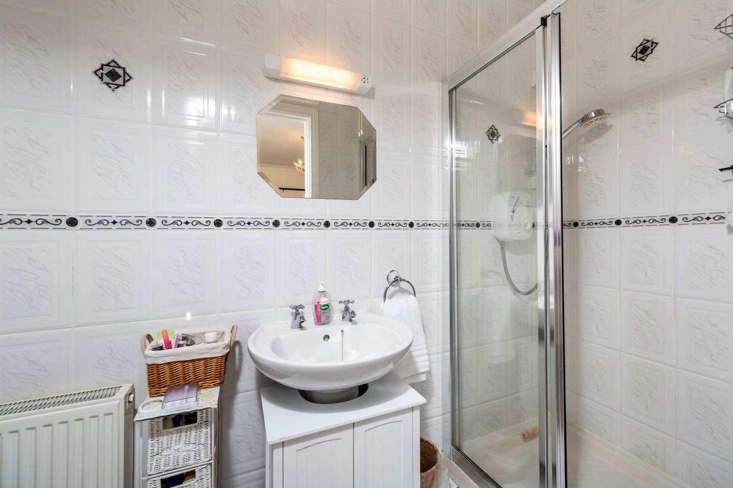 Hollysyde, Coolboy Lane, Newbawn, Co. Wexford, Y35X677 44