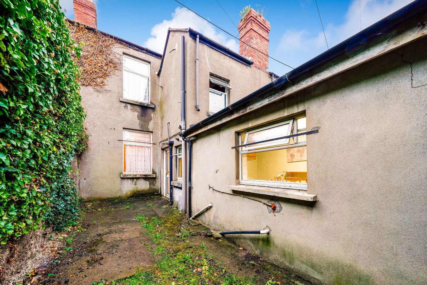 4 Millmount Terrace, Drumcondra, Dublin 9, D09N6X3 8