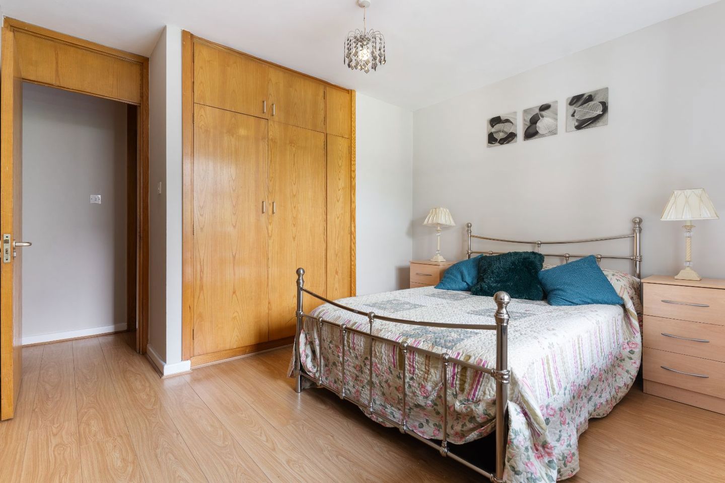 Apartment 2 , Abbey Court Apartments, Irish Life Centre, Dublin 1, D01CY84 10