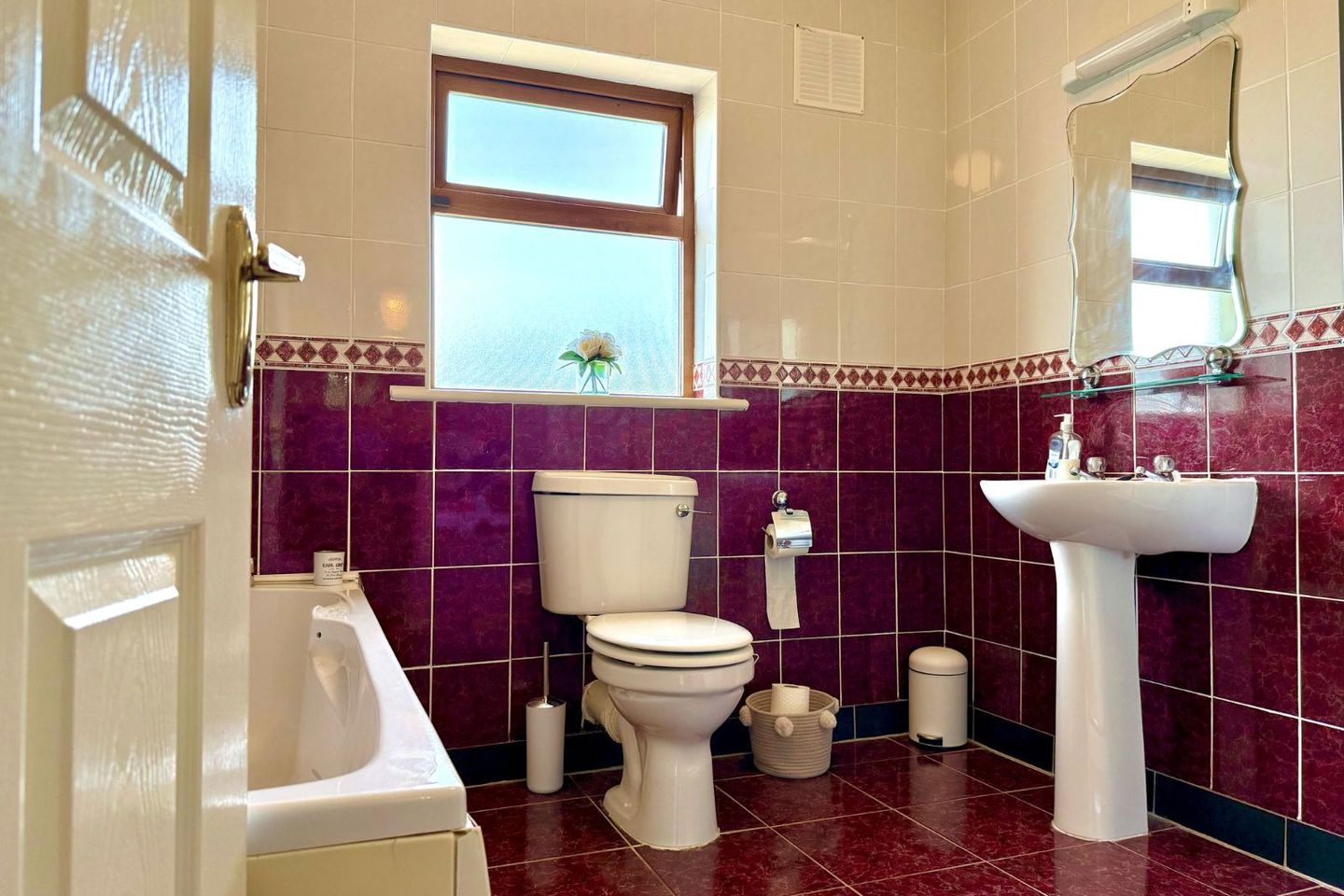 3 Crofton Court, Athlone Road, Moate, Co. Westmeath, N37P6E8