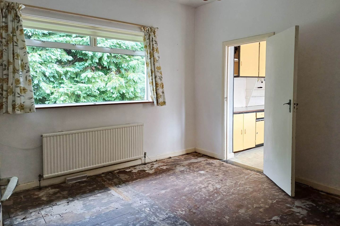 27 Redesdale Road, Mount Merrion, Co. Dublin, A94T9W6 16