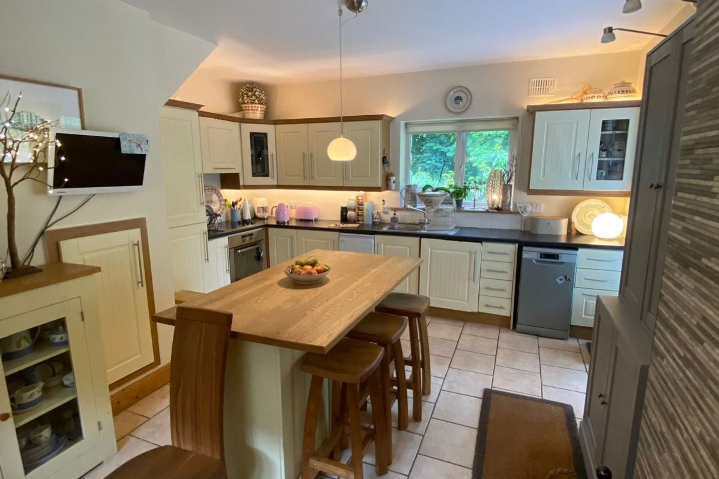 1 Corradoo Cottages, Ballinafad, Ballinafad, Co. Sligo, F52KD71 2