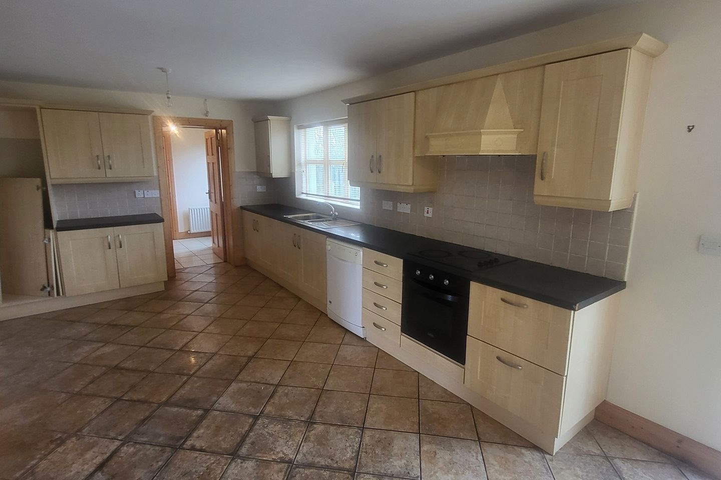 10 Ard Na Sí, Mohill, Co. Leitrim, N41HN23 18