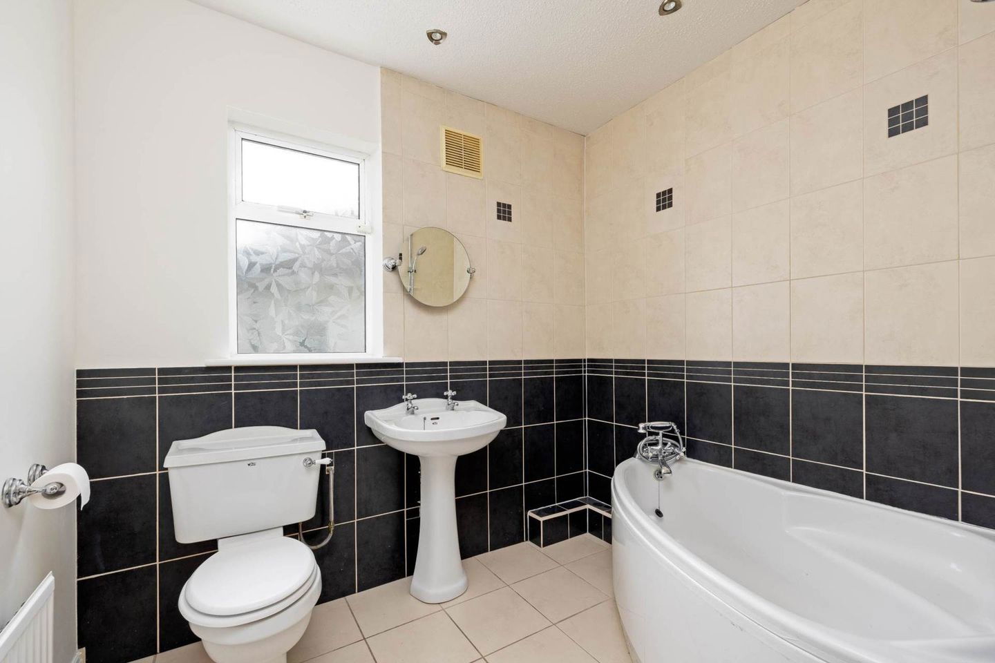 18 Weston Meadows, Lucan, Co. Dublin 9