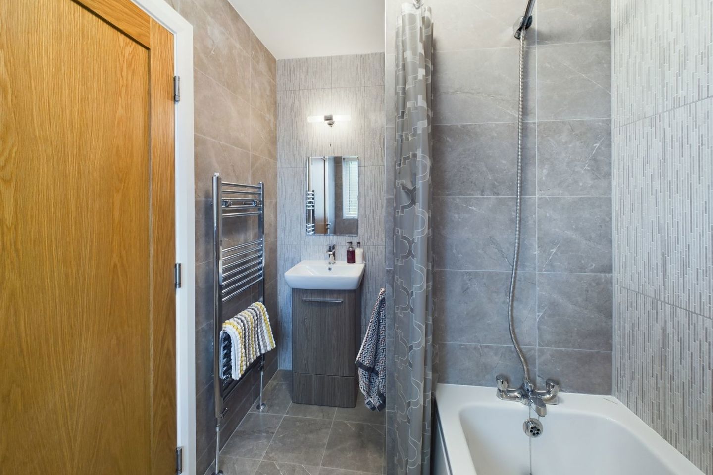 16 The Elms, Oldgrange Wood, Monasterevin, Co. Kildare, W34C796 13