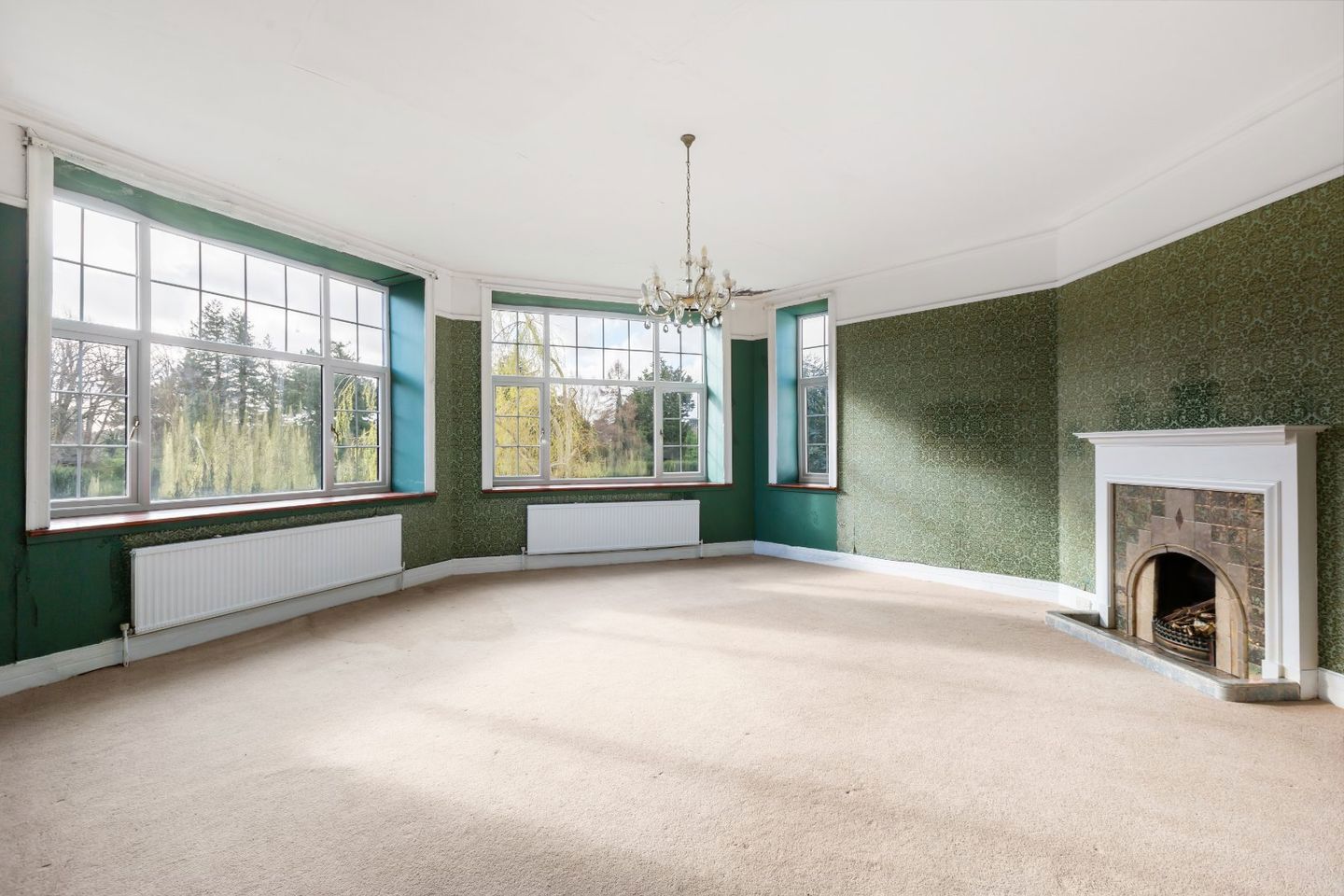 4 Kilteragh Pines, Foxrock, Dublin 18, D18Y248 11