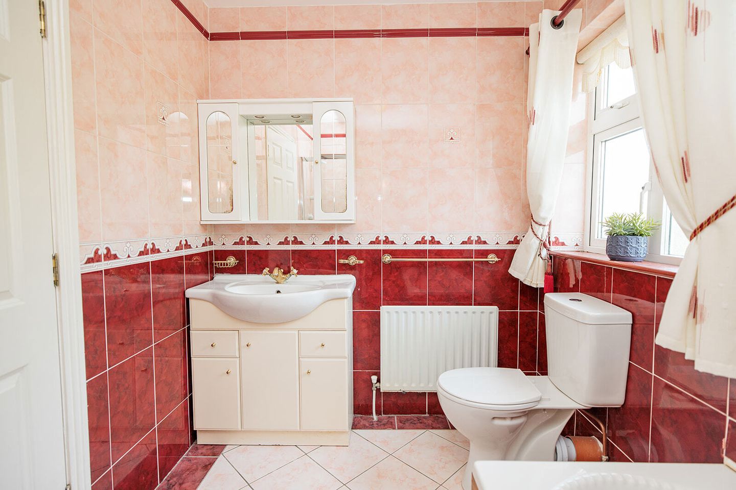 Cherry Blossom Lodge, Kilmacahill, Paulstown, Co Kilkenny, R95K4W2 4