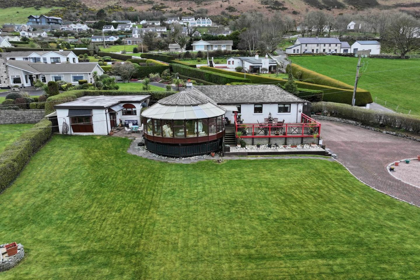 "LES BUISSONNETS", LISFANNON, Fahan, Co. Donegal, F93CX81 2