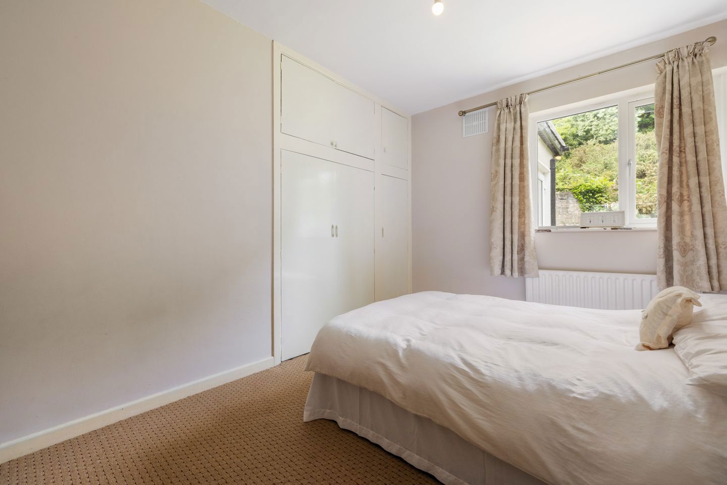 The Hunting Lodge, Rocky Valley Drive, Kilmacanogue, Co. Wicklow, A98AK29 13
