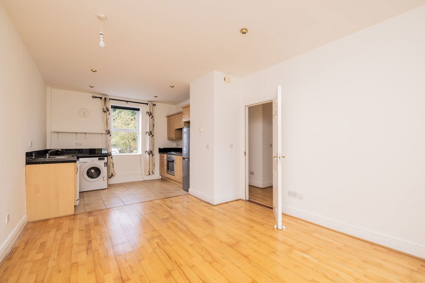 Apartment 3, Brownsbarn Gardens, Old Naas Road, Kingswood Cross, Kingswood, Dublin 22, D22K582 4