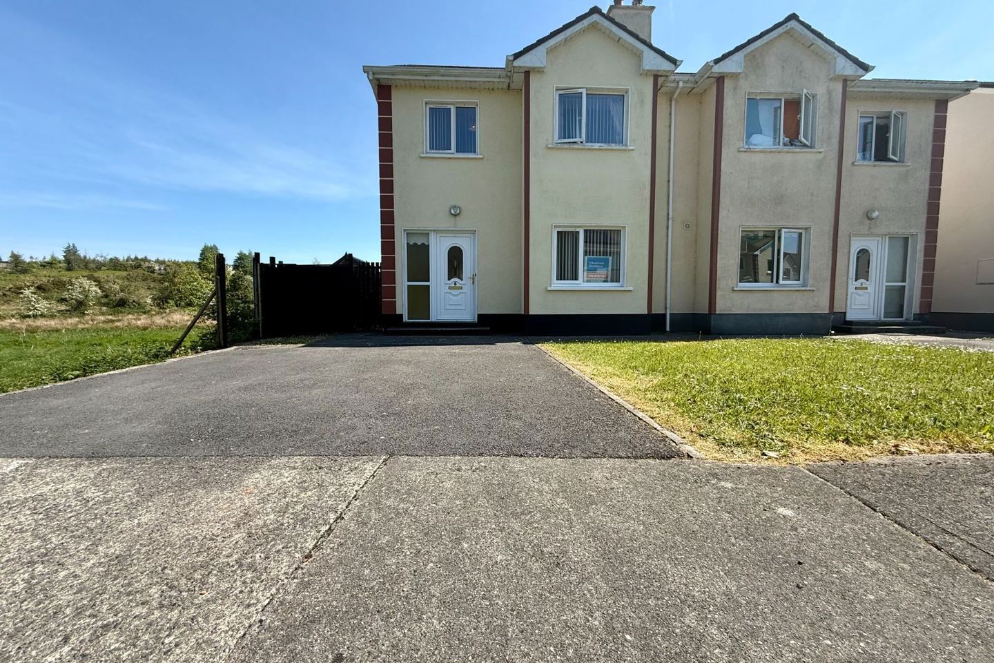 8 Slí Na Sruthan, Ballinlough, Ballinlough, Co. Roscommon, F45HE28 23