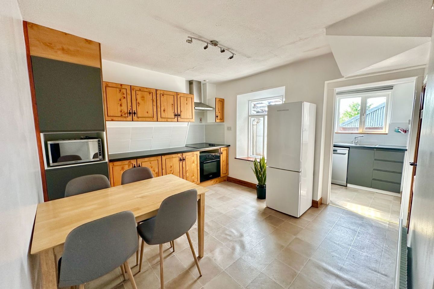 6 Lower Millbrook, Clones, Clones, Co. Monaghan, H23KN73 11