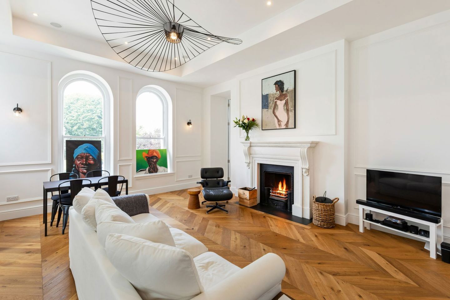 Apartment 3 , Holyrood Castle, Sandymount, Dublin 4, D04AE36 7