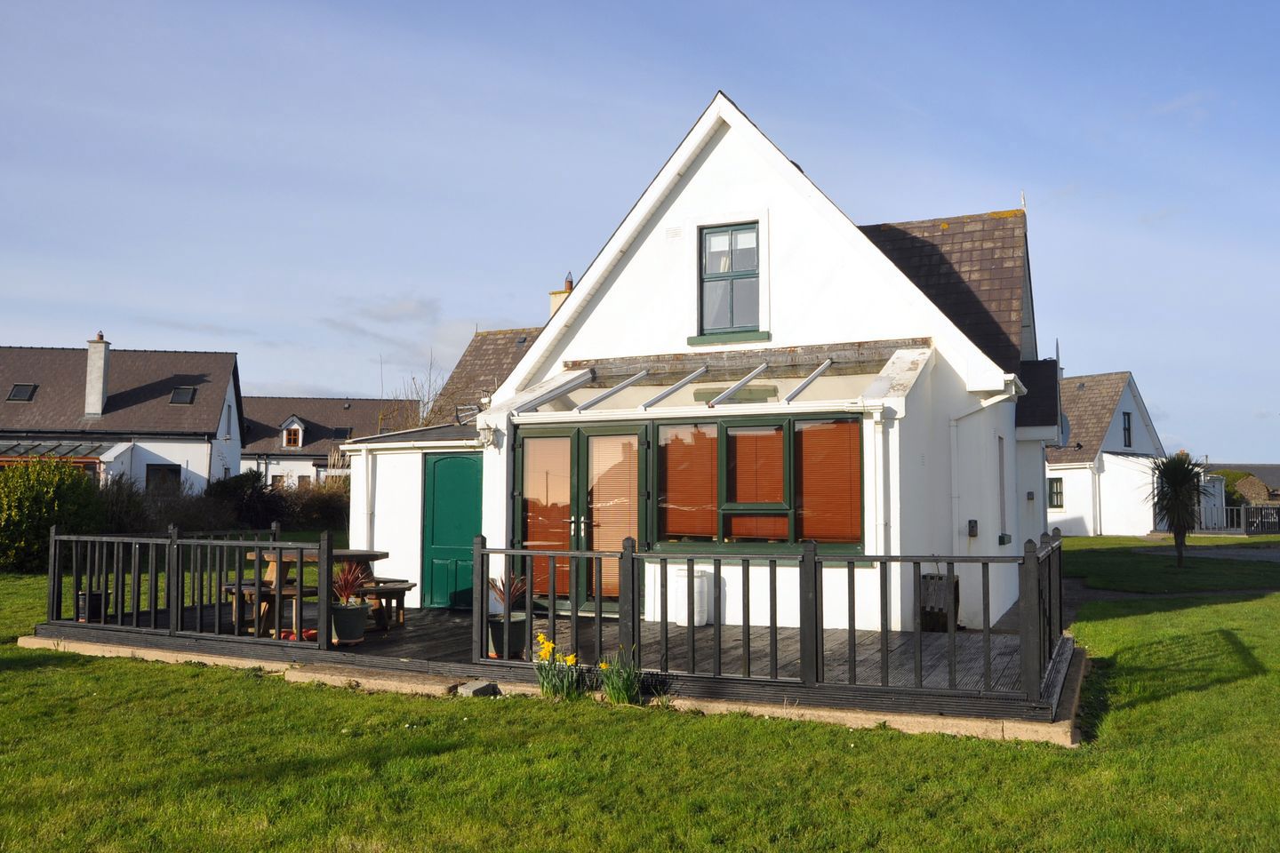 The Birds Nest, 32 Sandeel Bay Cottages, Hookless Village, Fethard-On-Sea, Churchtown, Co. Wexford, Y34TF20 2