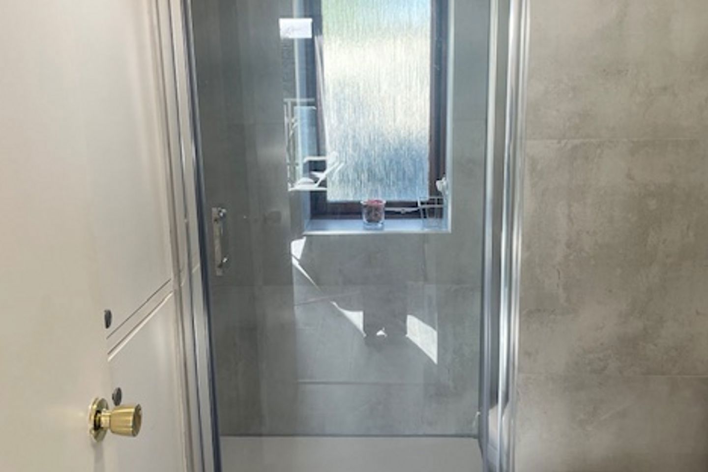 apt 20, carlton court, st lawrence rd dublin 3 4