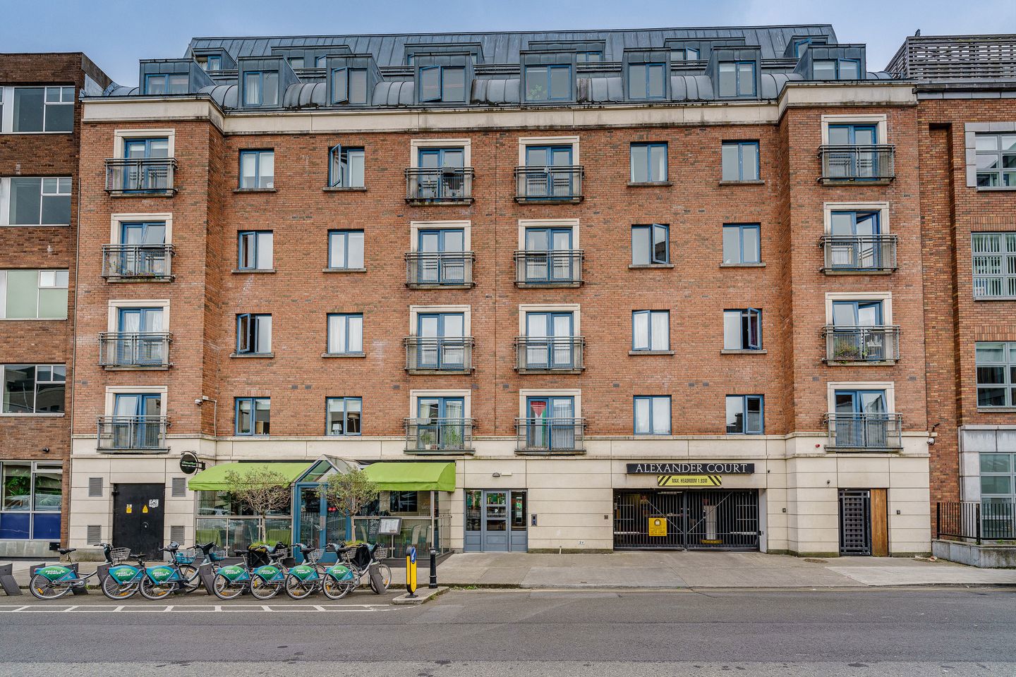 Apartment 25, Alexander Court, Dublin 2, D02WY23 4