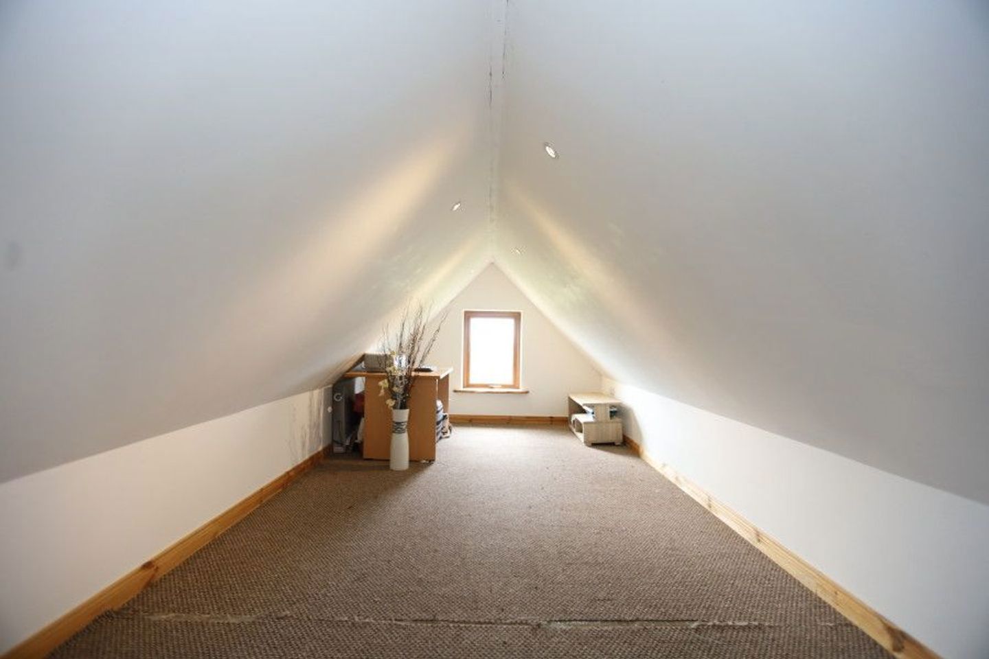 Coppeen East, Enniskeane, Newcestown, Co. Cork, P47VK33 27