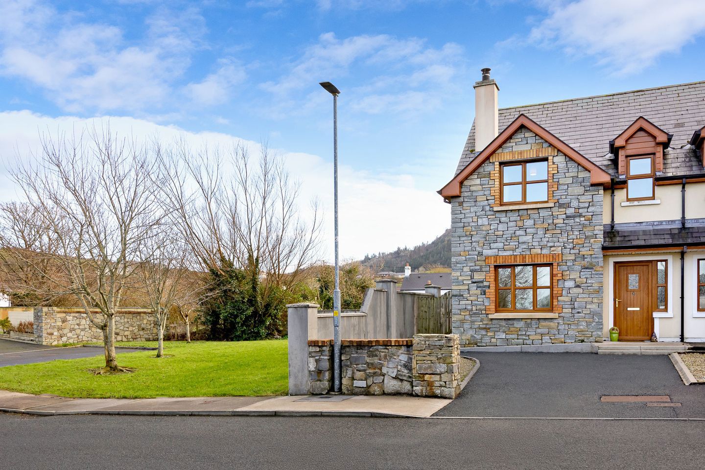 8 Waterside Lane, Strandhill, Co. Sligo, F91D9H2 15