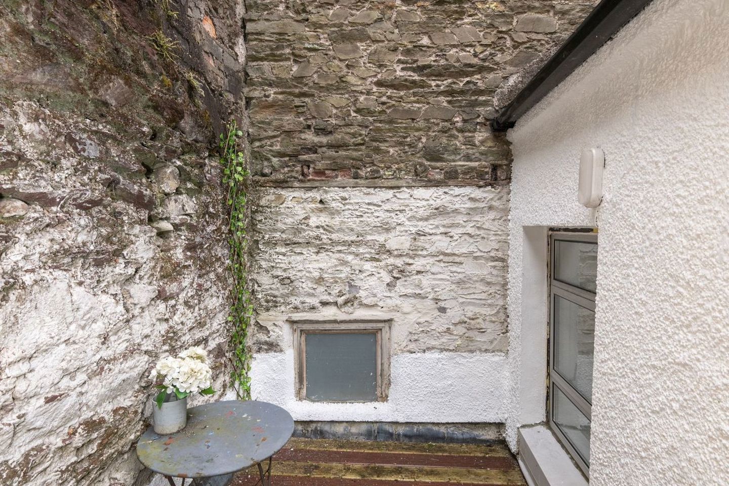7 Walsh's Place, Leitrim Street, Cork City, Co. Cork, T23XW0H 31