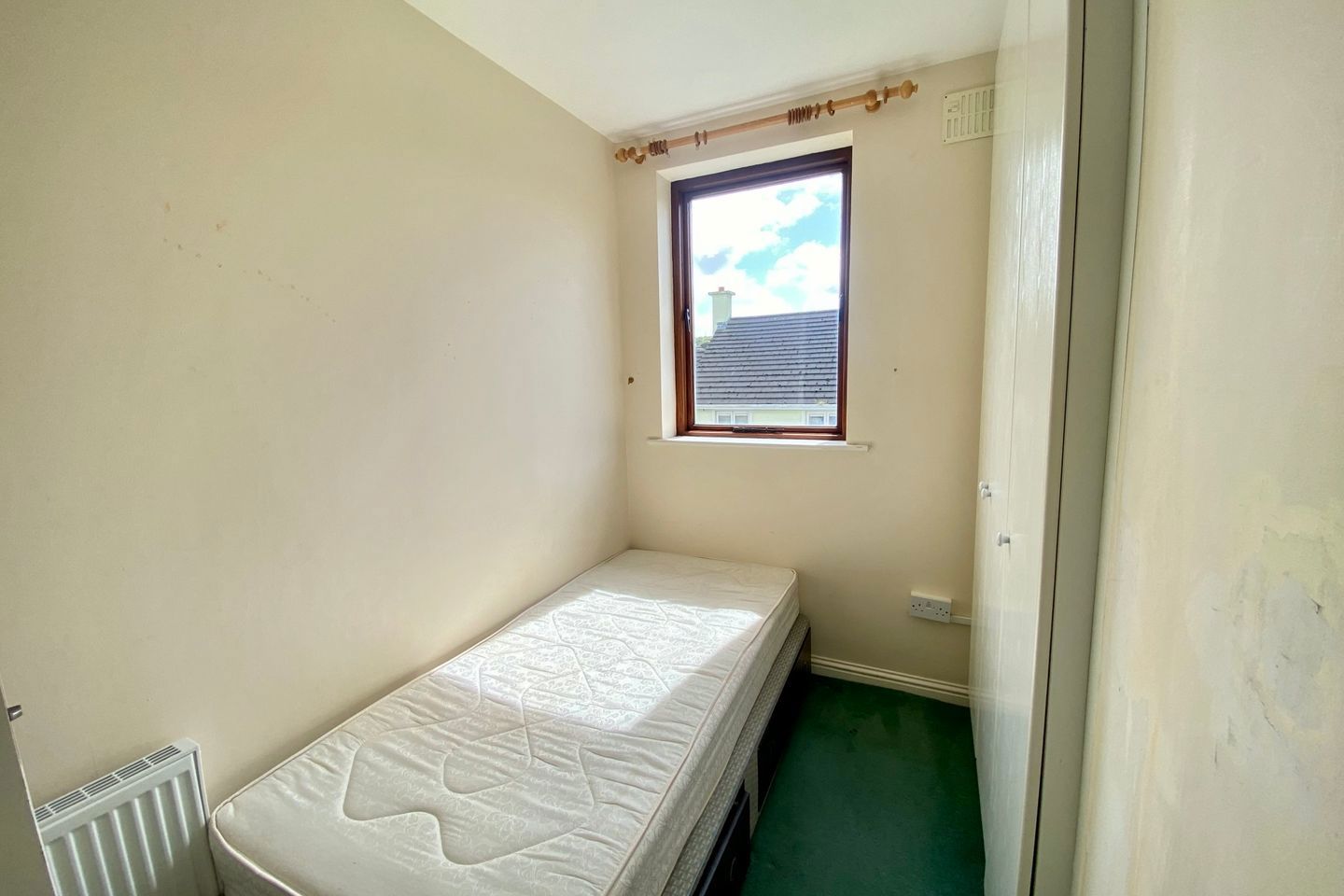 13 Railway Avenue, Clifden, Co.Galway, H71TR68 11