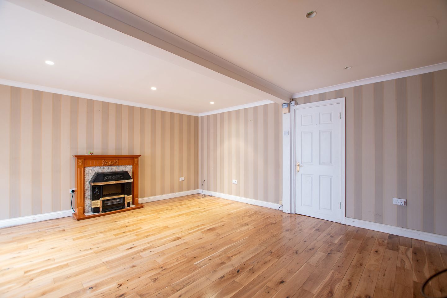 12 Austin Friars Street, Mullingar, Co. Westmeath, N91Y6P2 14