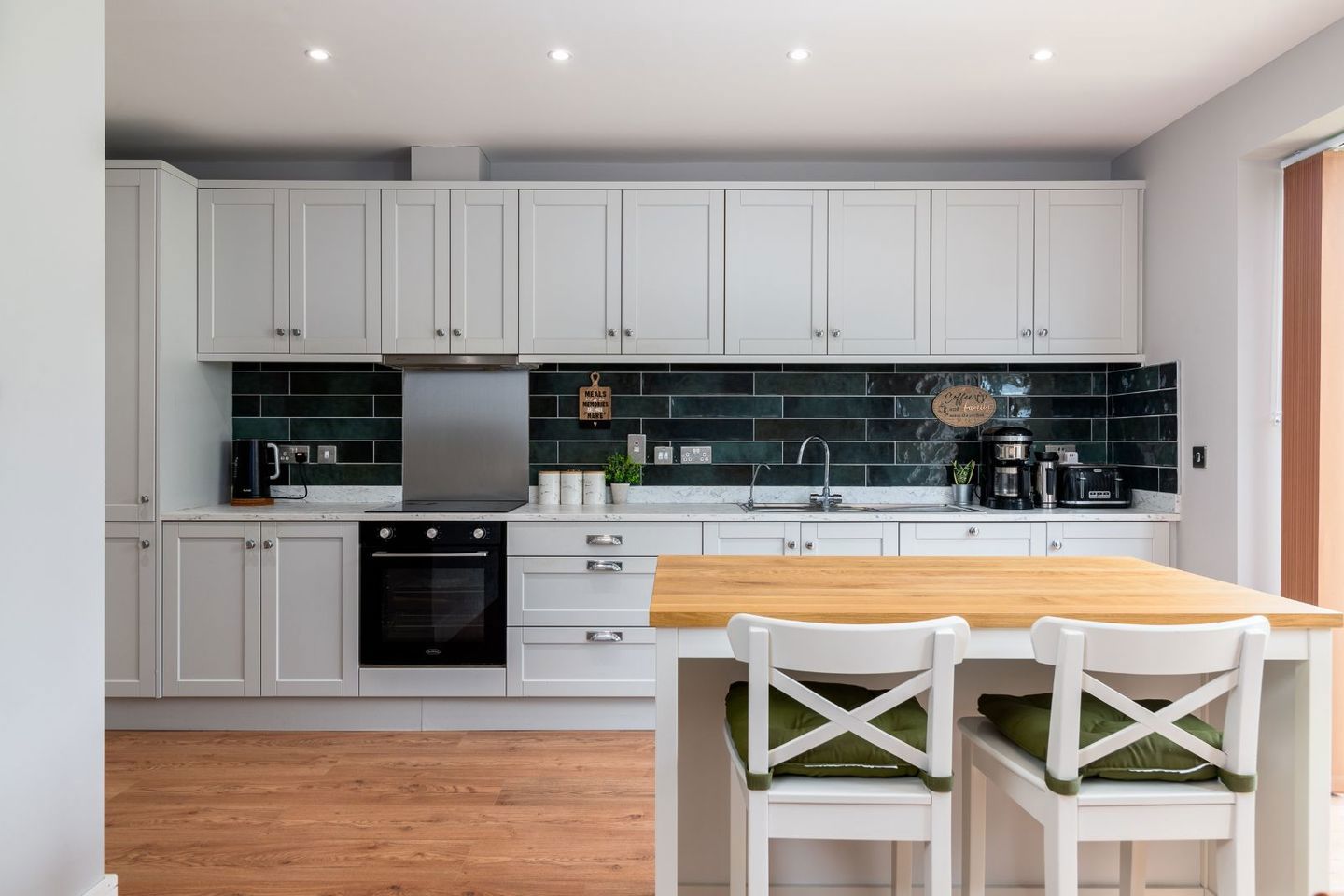 6 The Crescent, The Hawthorns, Tullamore, Co. Offaly, R35F5C7 5