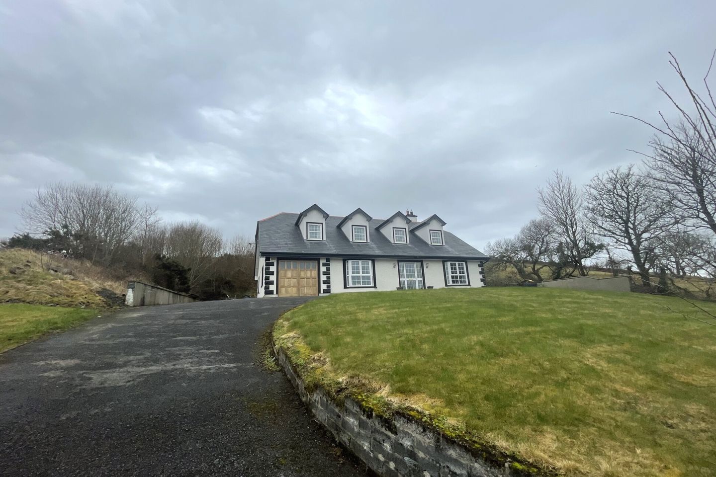 Clooneen, Kilmeena, Westport, Co Mayo, F28HW59 9