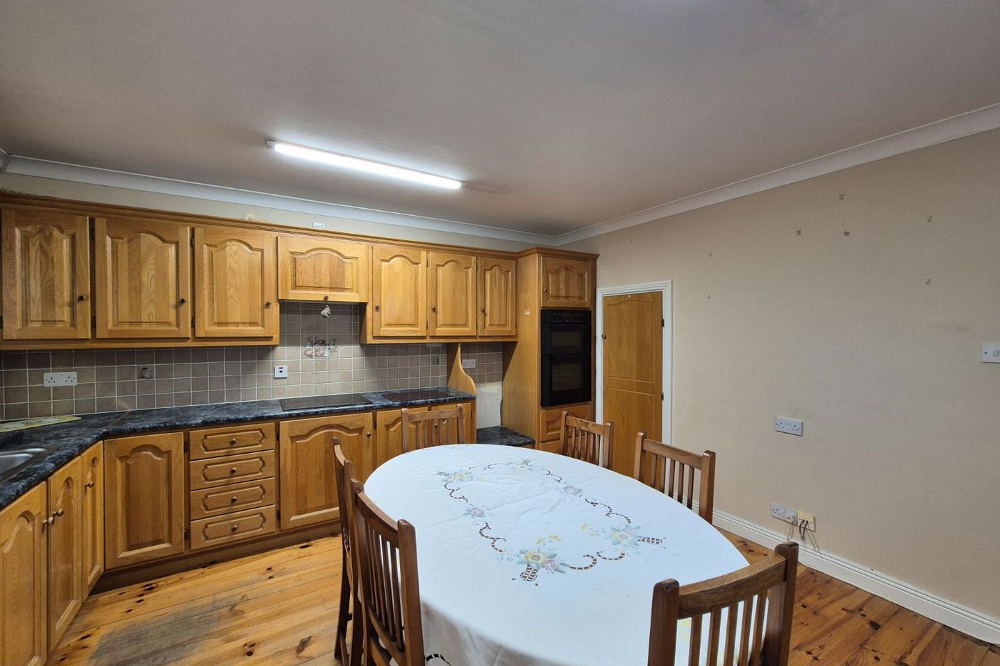 6 Marian Grove, Mountmellick, Mountmellick, Co. Laois, R32HC42 9