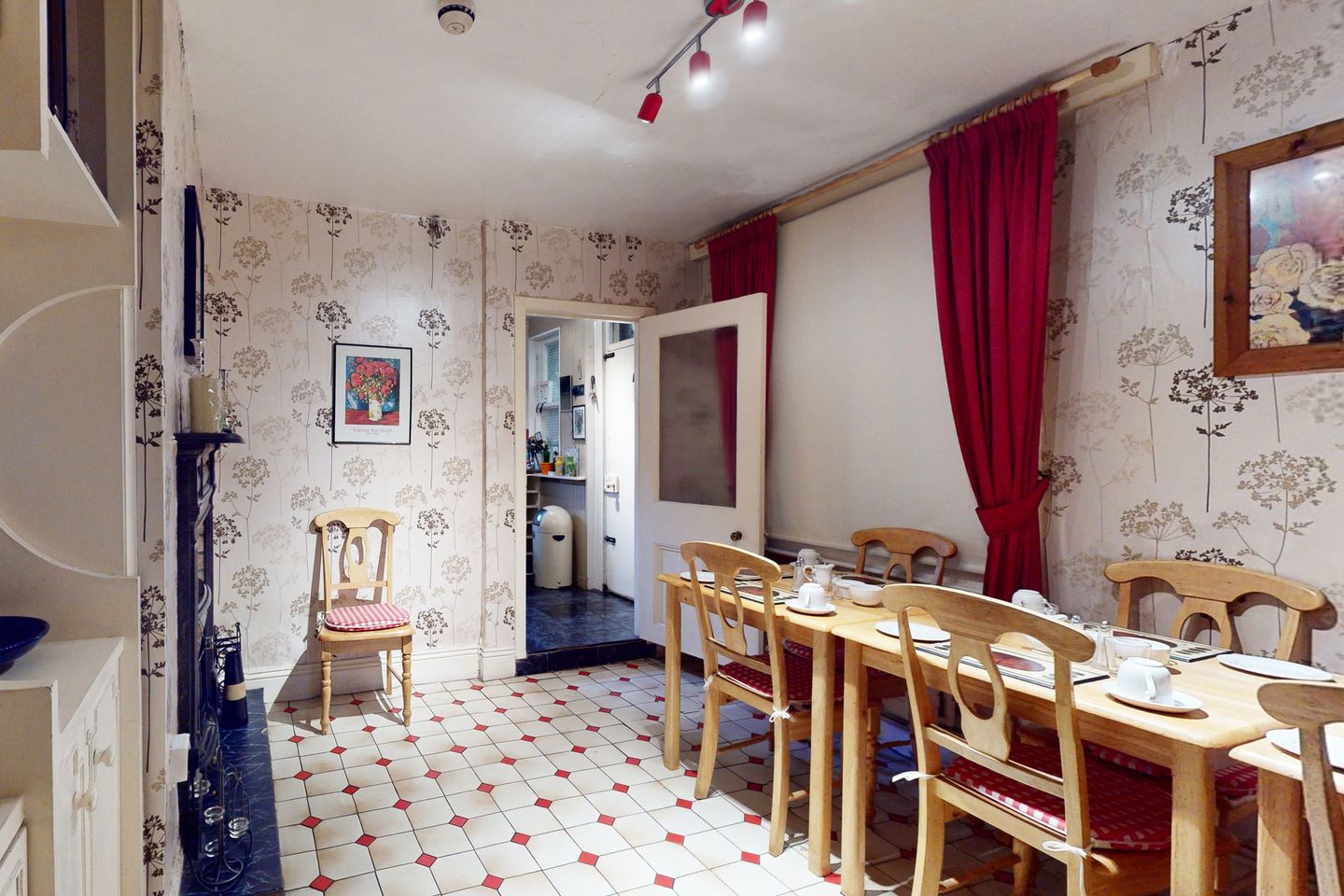 Portland House, 555 South Circular Road,, Kilmainham,, Dublin 8, D08R1X0 2