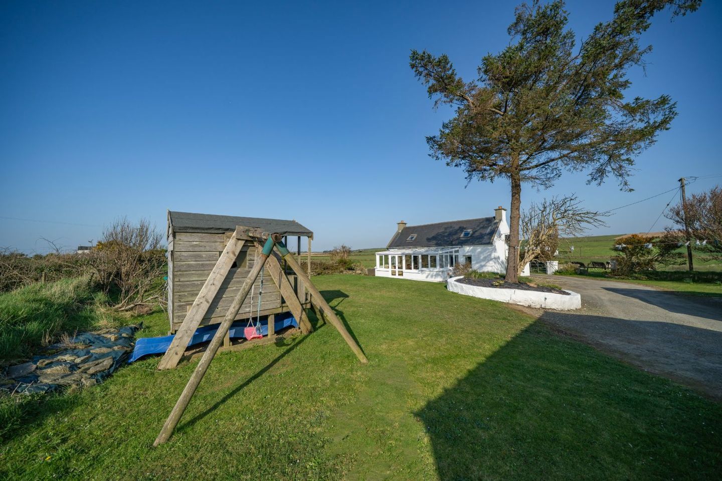 Dooneen Upper, Old Head, Kinsale, Co. Cork, P17A588 19