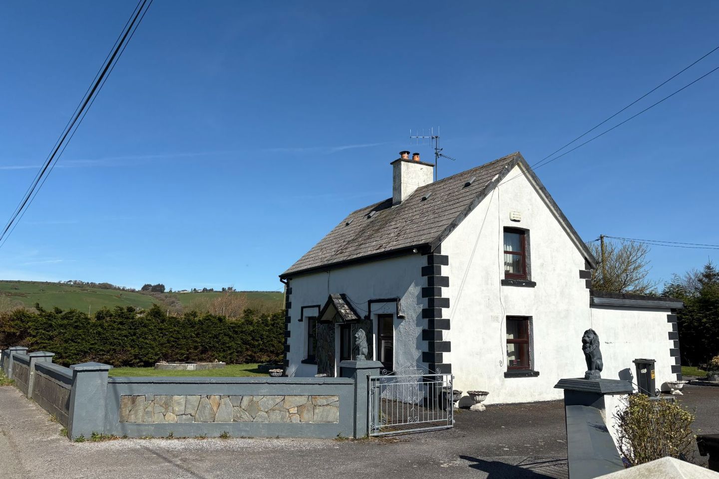 Cloughduv, Cloughduv, Co. Cork, P14Y592 4