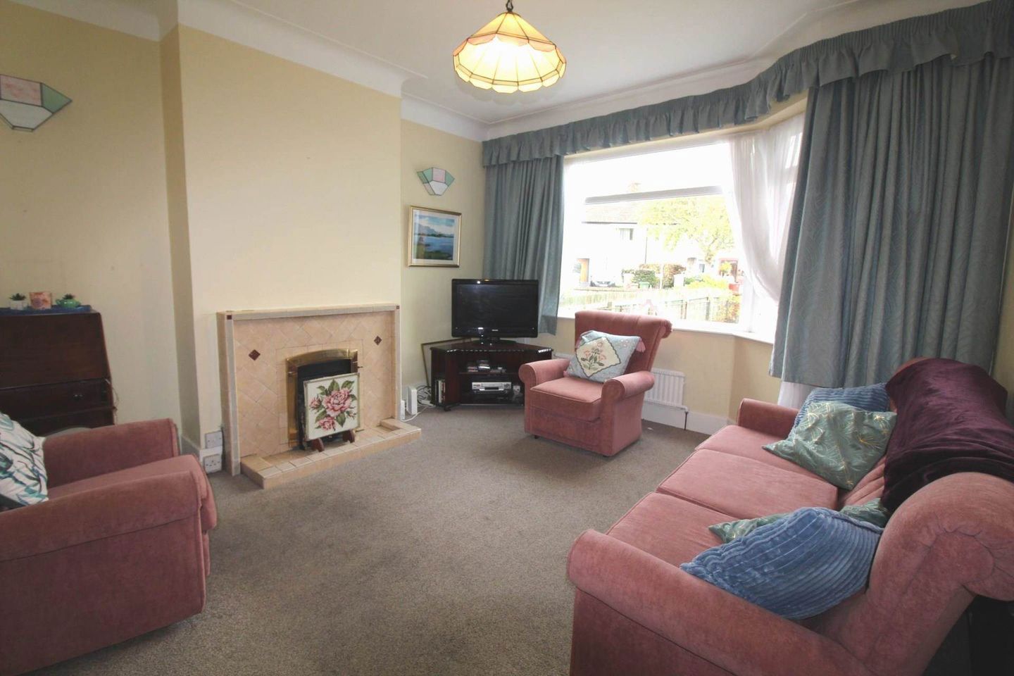 51 Brookwood Heights, Artane, Dublin 5, D05N2V5 4
