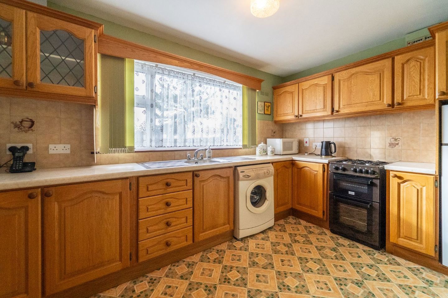 Rosevale, Shannon Road, Mountrath, Mountrath, Co. Laois, R32R8P0 4