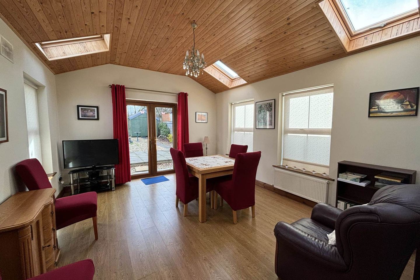 24 Rosehill, Newport, Co. Tipperary, V94WDN8 6