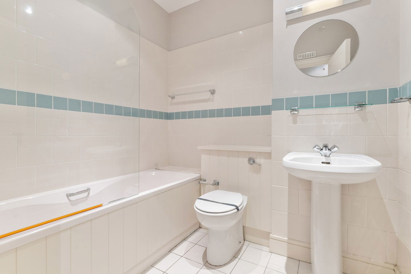 Apartment 7, Beckett Hall, Carrickmines Avenue, Carrickmines, Dublin 18, D18W8A0 11