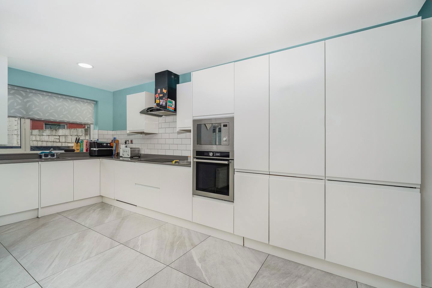28 Woodford Grove, D22AH79, Clondalkin, Dublin 22 16