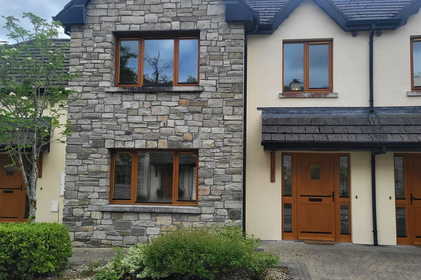 6 Earl Court, Lough Rinn, Gortletteragh, Co. Leitrim, N41X202 6