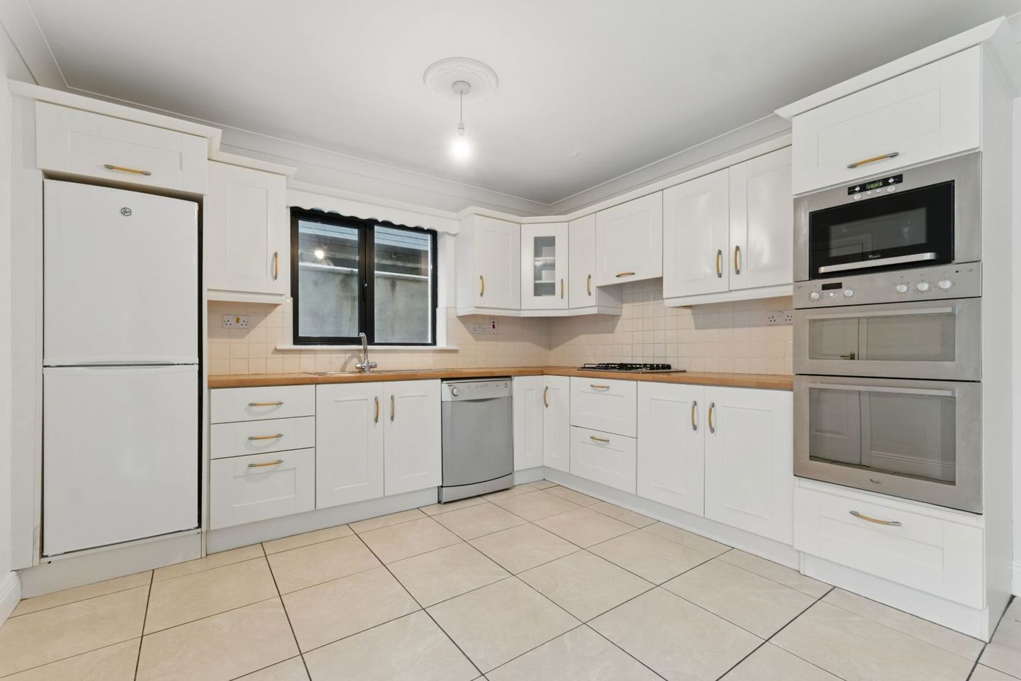 11 Beechlawn Heights, Ballinasloe, Ballinasloe, Co. Galway, H53K062 4