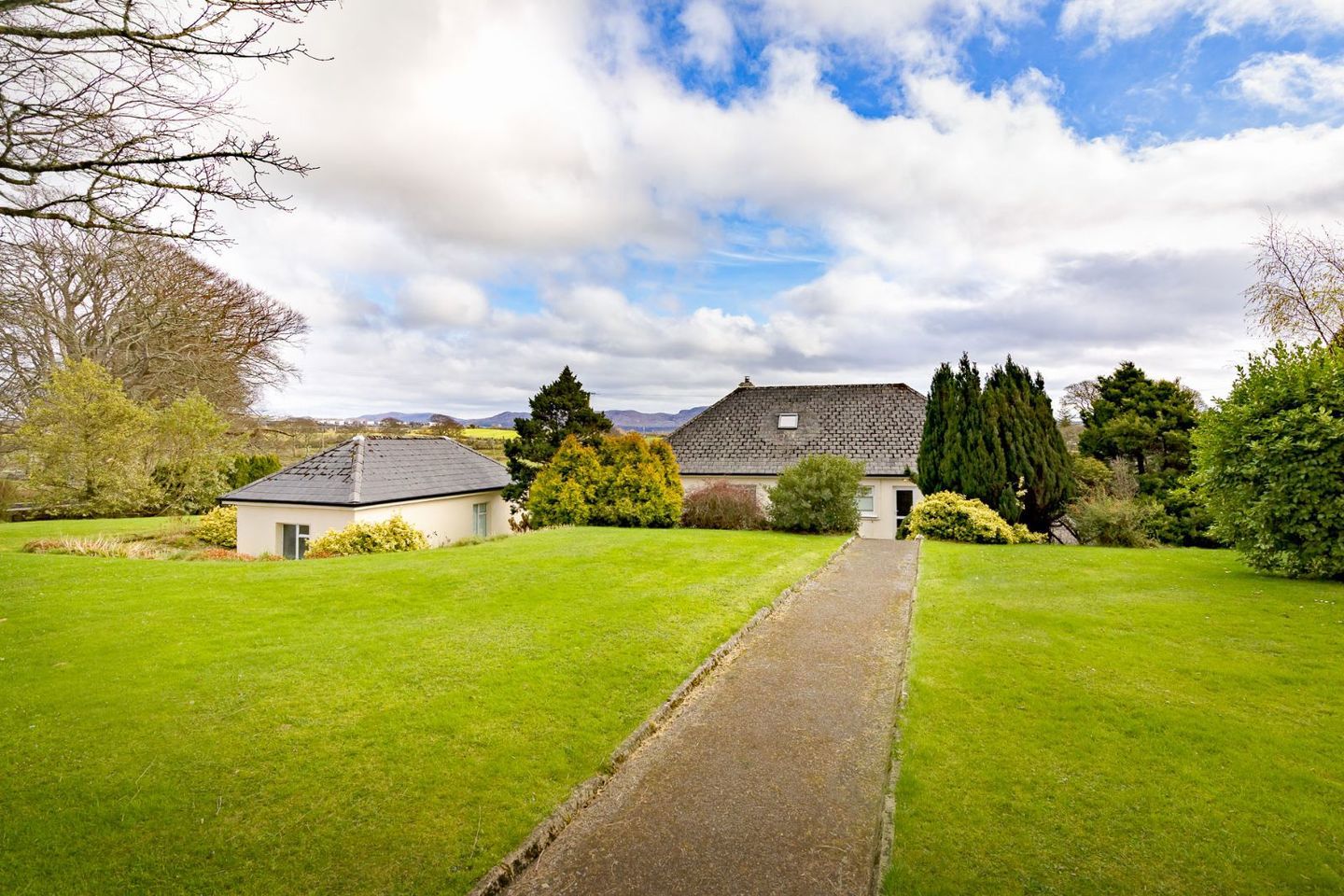 Oakfield, Sligo, Co. Sligo, F91PX88