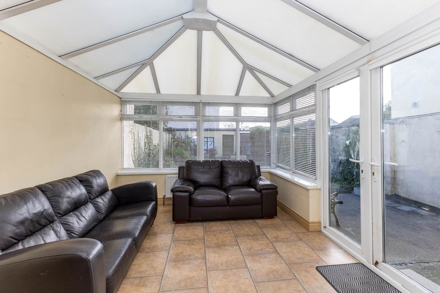 7 Carraroe Avenue, The Donahies, Donaghmede, Dublin 13 12