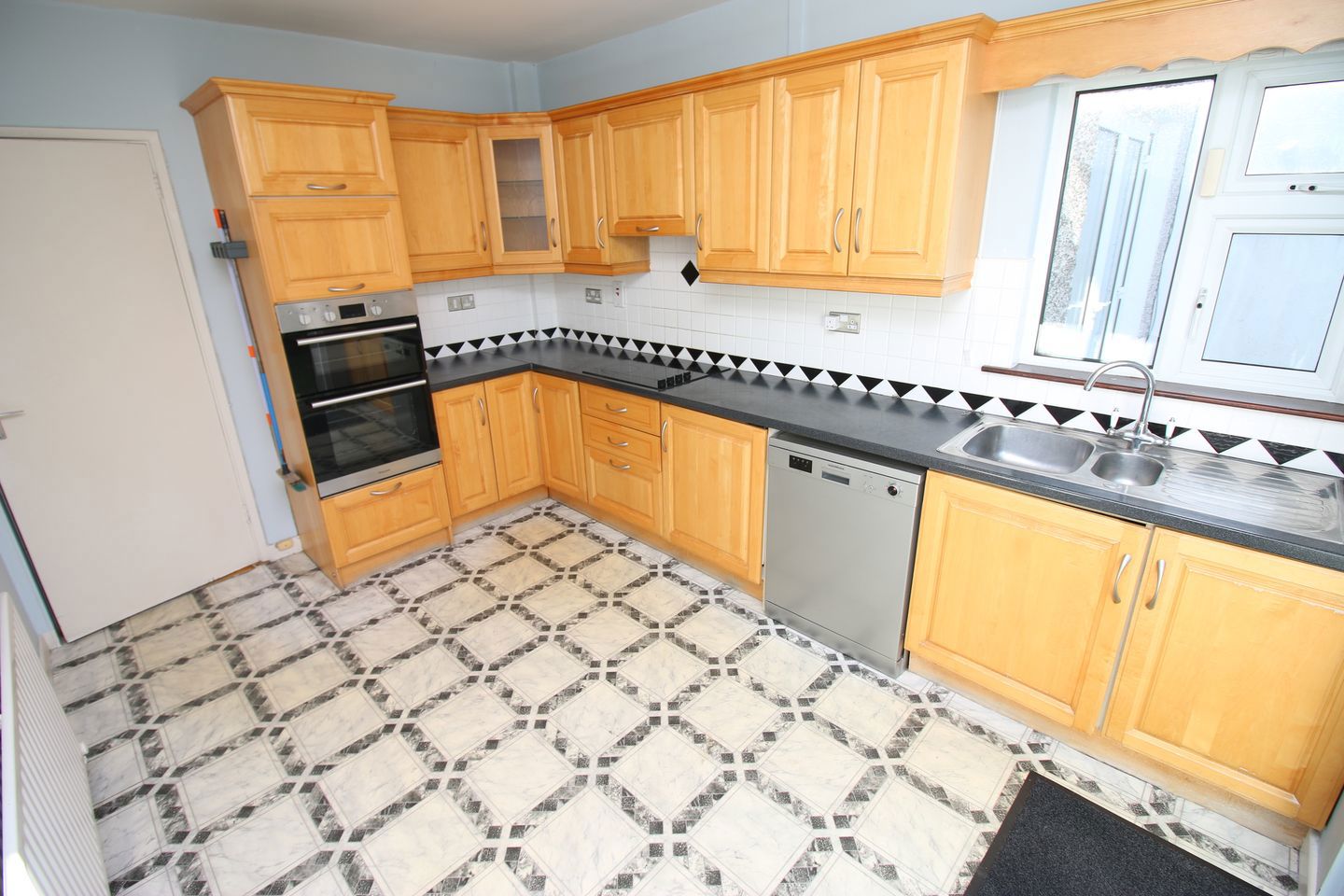 27 Summerstown Grove, Wilton, Wilton, Co. Cork, T12VWE5 12