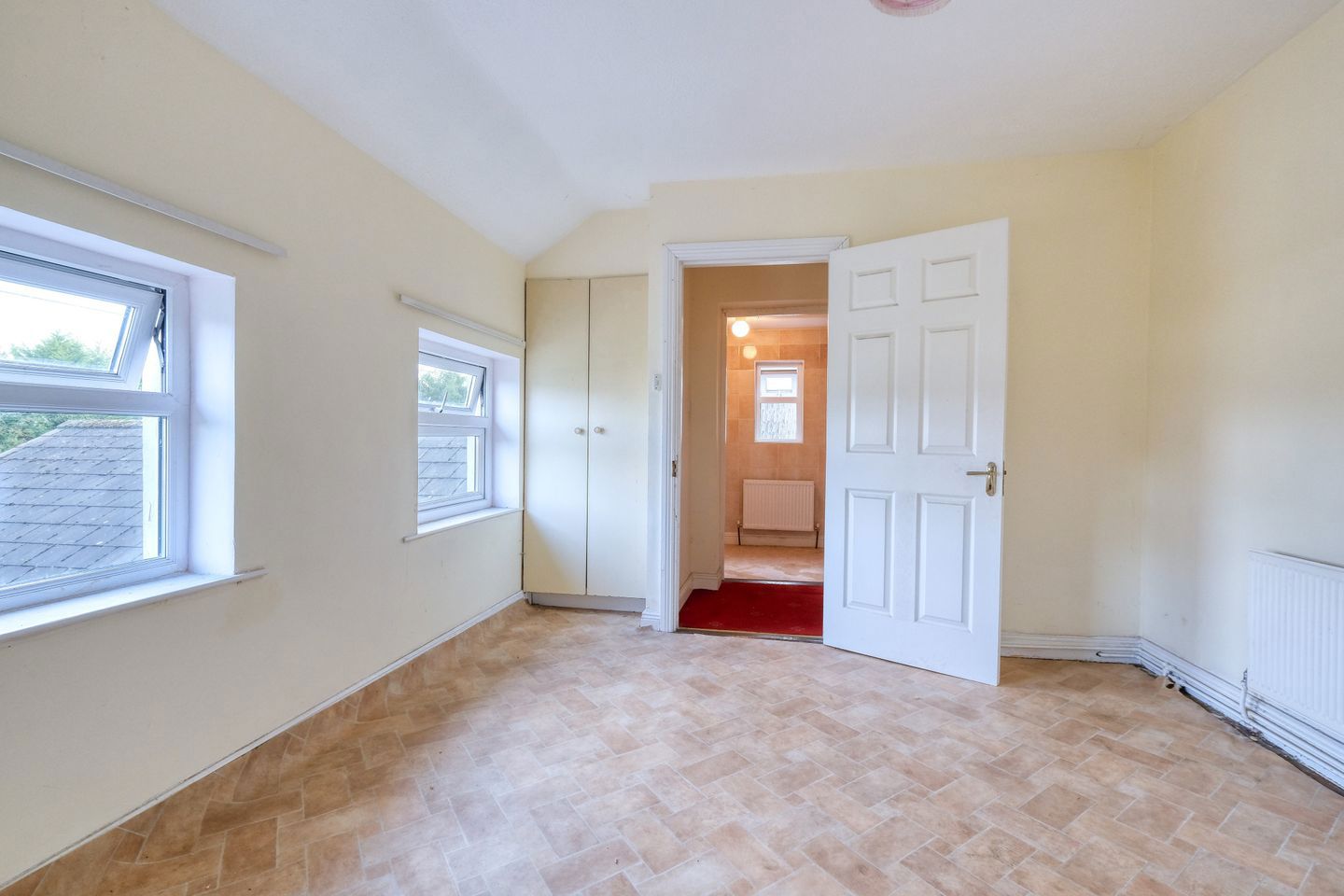 11 Legion Terrace, Park Road, Longford, N39P2N5 11
