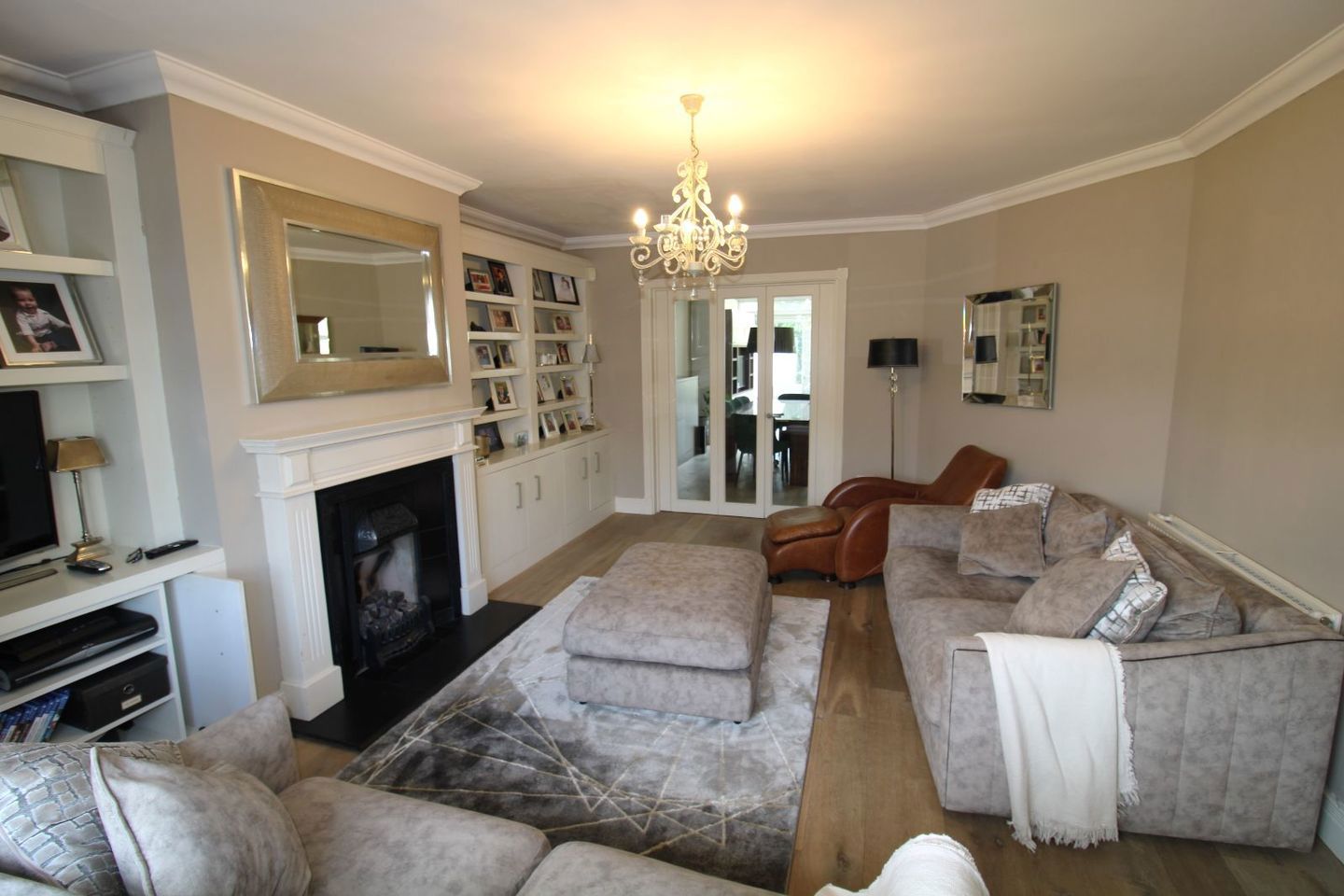 11 Mulberry Park, Castleknock, Dublin 15, D15A3H1 2