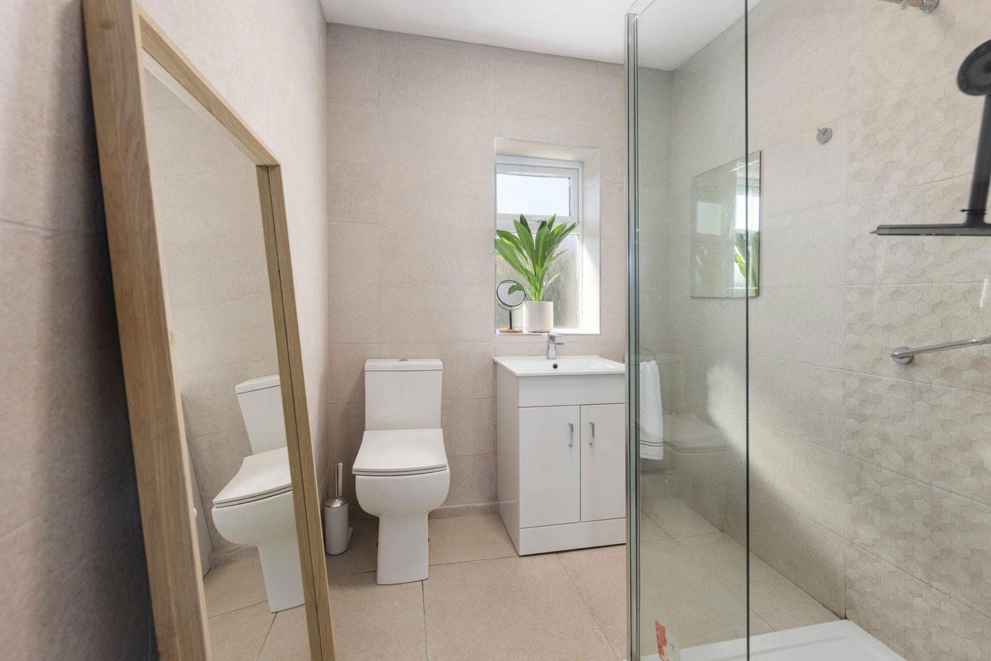 72 Clonkeen Drive, Foxrock, Dublin 18, D18C4E6 17