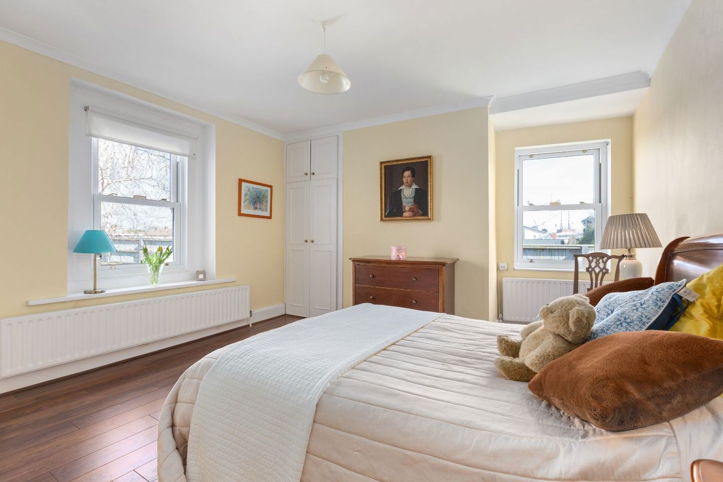 The Mews, East Wing, Holyrood Castle, Holyrood Park, Sandymount, Dublin 4, D04HR12 7
