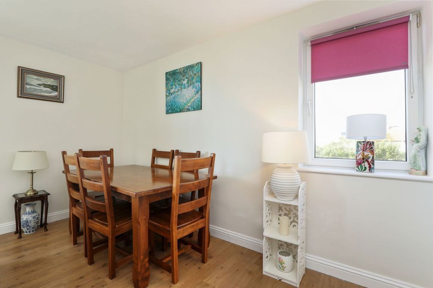 10 radcliffe apts, dublin rd, dublin 13 10