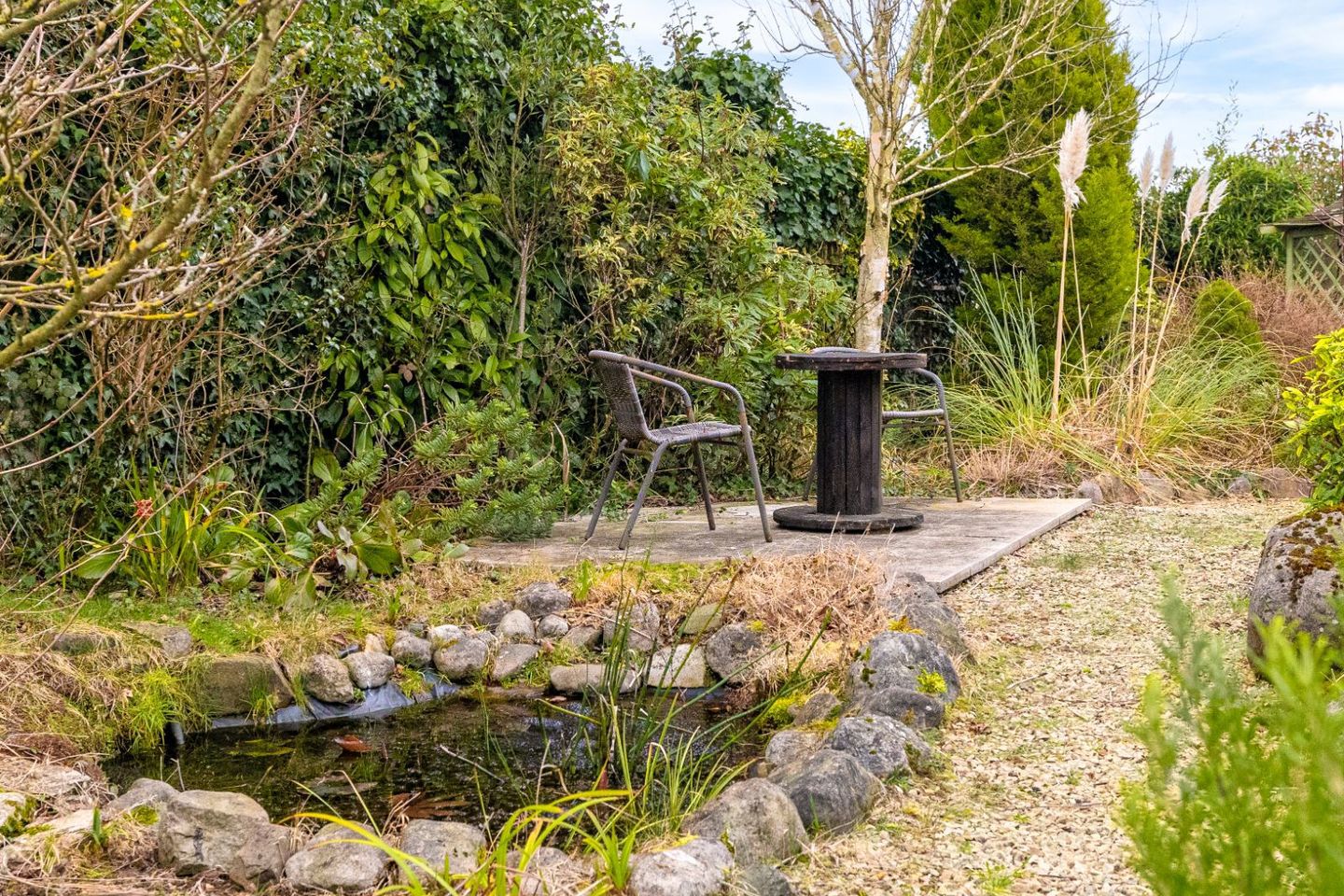 49 the old mill race, athgarvan, kildare 33